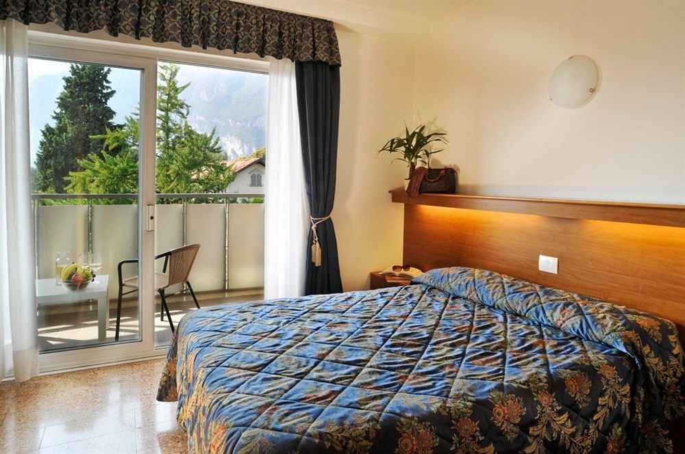 Hotel Primo Riva del Garda Exteriör bild